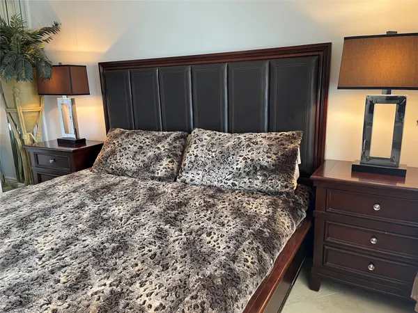 $2,350 | 201 North Ocean Boulevard, Unit 1106, Pompano Beach, FL 33062