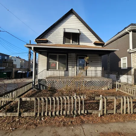 $120,000 | 116 North Laramie Avenue, Chicago, IL 60644