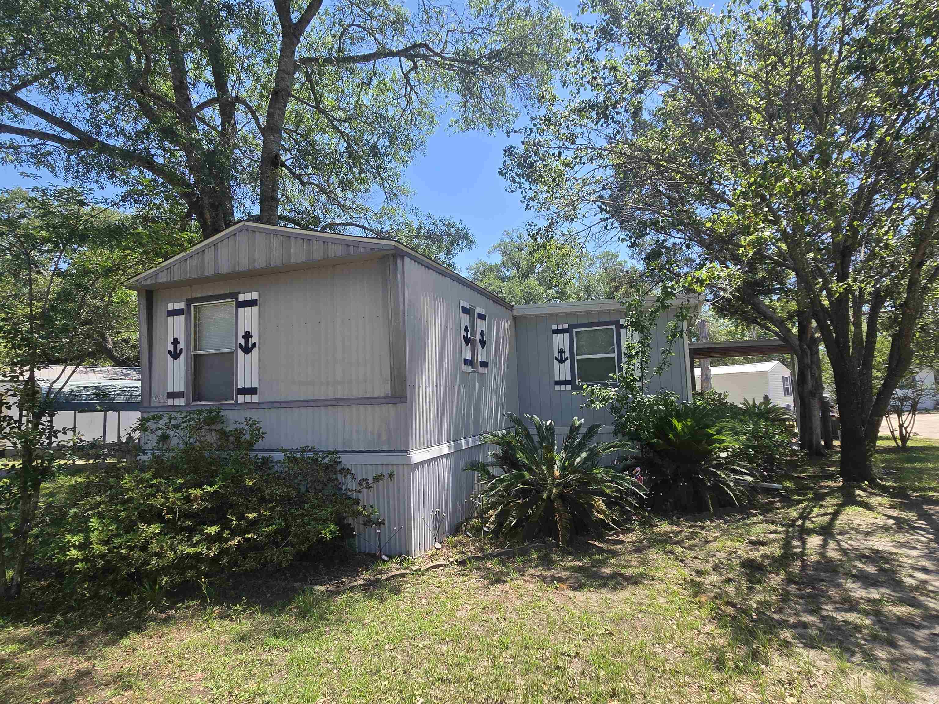 348 Bridge Street Murrells Inlet, SC 29576 - Photo 6 of 48