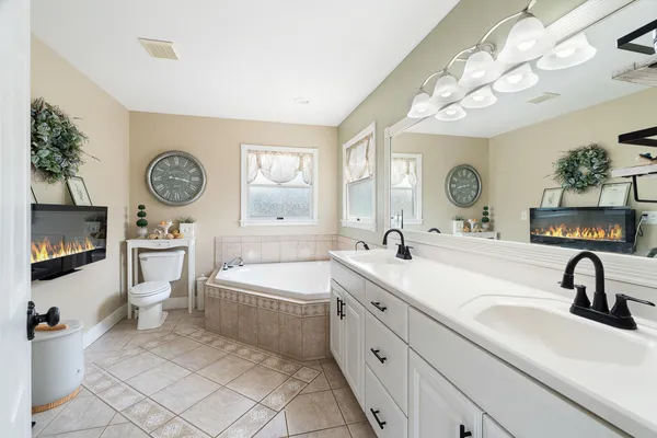 $644,900 | 10740 Emerald Drive, Cement City, MI 49233
