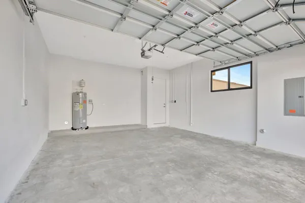 $4,000 | 4208 Northeast 7th Terrace, Oakland Park, FL 33334