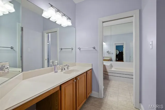 $525,000 | 149 Shaelah Court, Weldon Spring, MO 63304