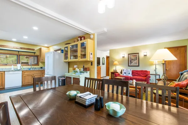 $2,960 | 242 High Haith Road, Center Harbor, NH 03226