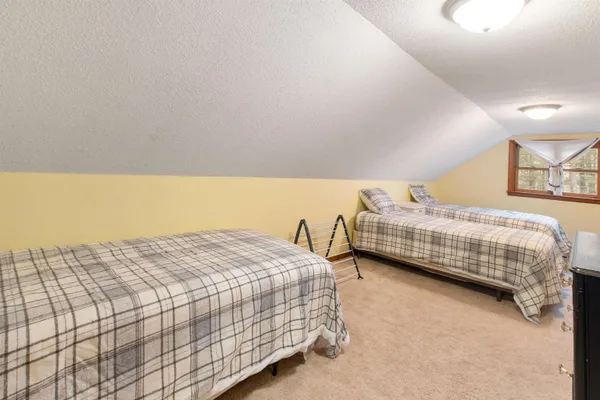 $2,960 | 242 High Haith Road, Center Harbor, NH 03226