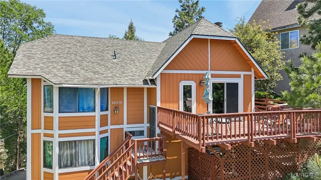 $549,000 | 26570 Kings Court, Lake Arrowhead, CA 92352