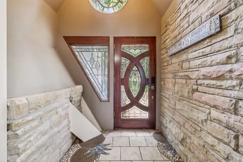 $1,890,000 | 220 Waterview Drive, Hendersonville, TN 37075