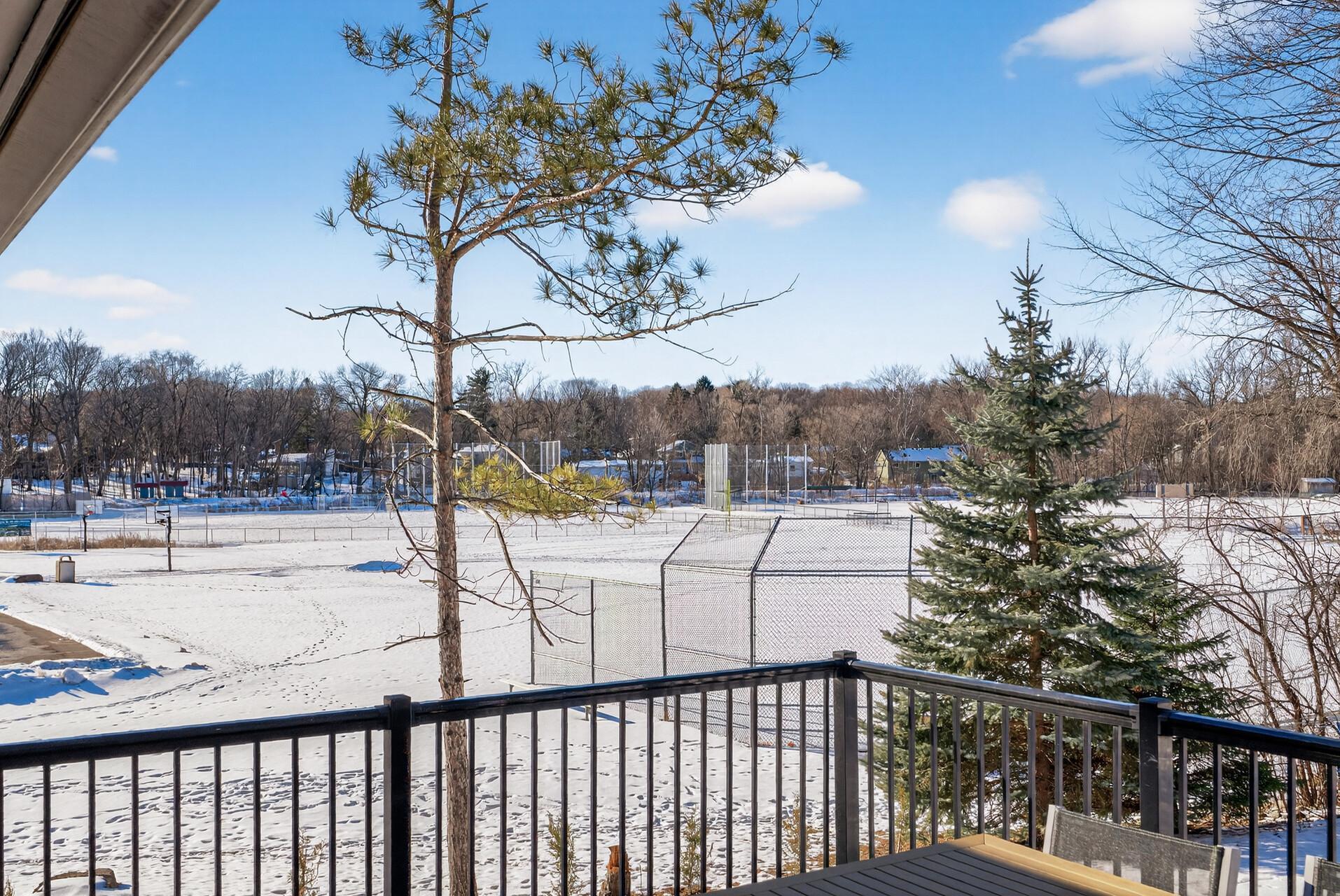 5330 Manitou Road Tonka Bay, MN 55331 - Photo 15 of 30