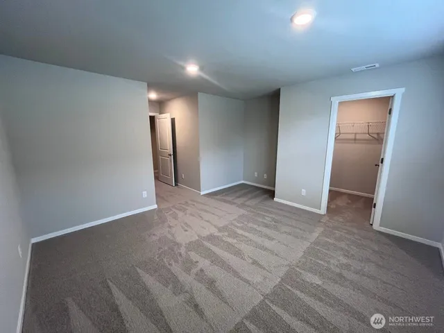 $2,600 | 2114 Trailside Drive Northeast, Olympia, WA 98506