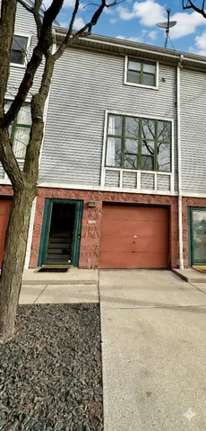 $220,000 | 4502 West Westchester Square, Unit 3, Milwaukee, WI 53214
