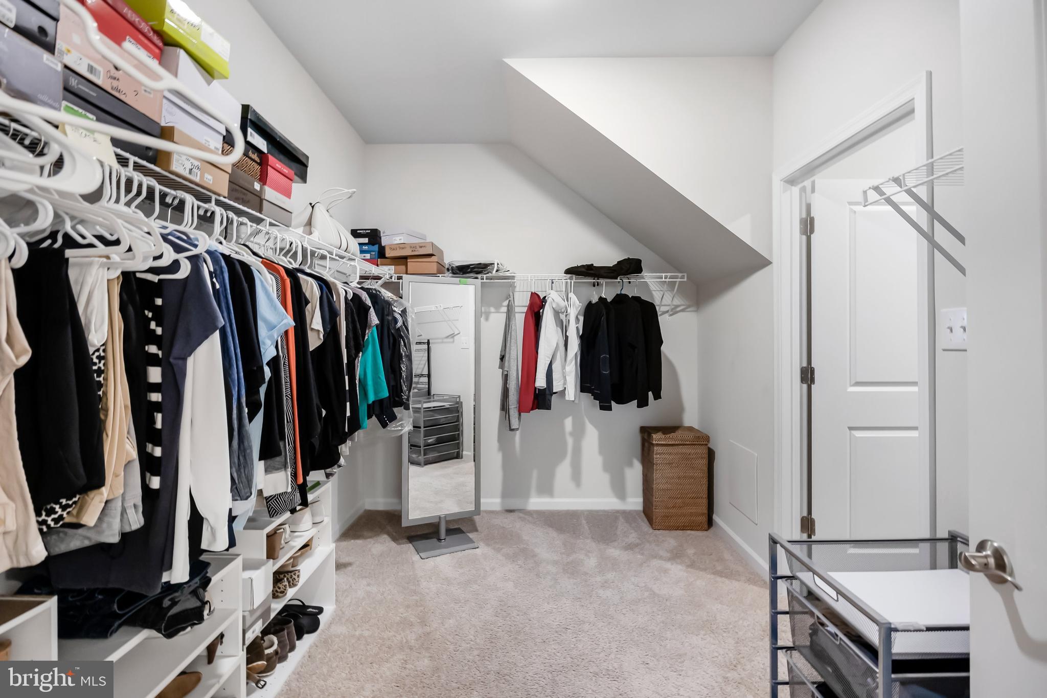 55 Walton Way Delanco, NJ 08075 - Photo 25 of 38 Primary Walk-in Closet