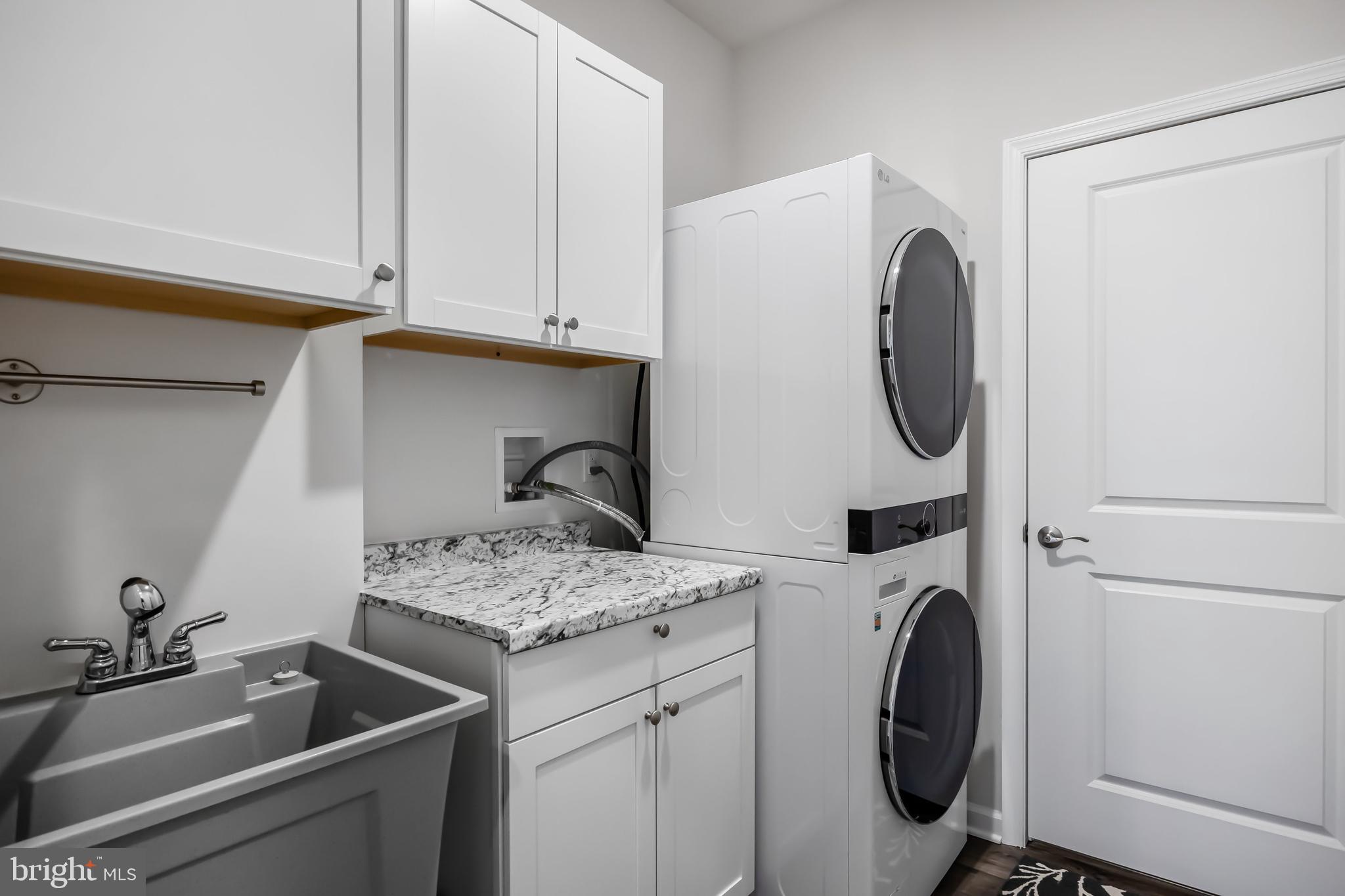 55 Walton Way Delanco, NJ 08075 - Photo 29 of 38 Laundry Room