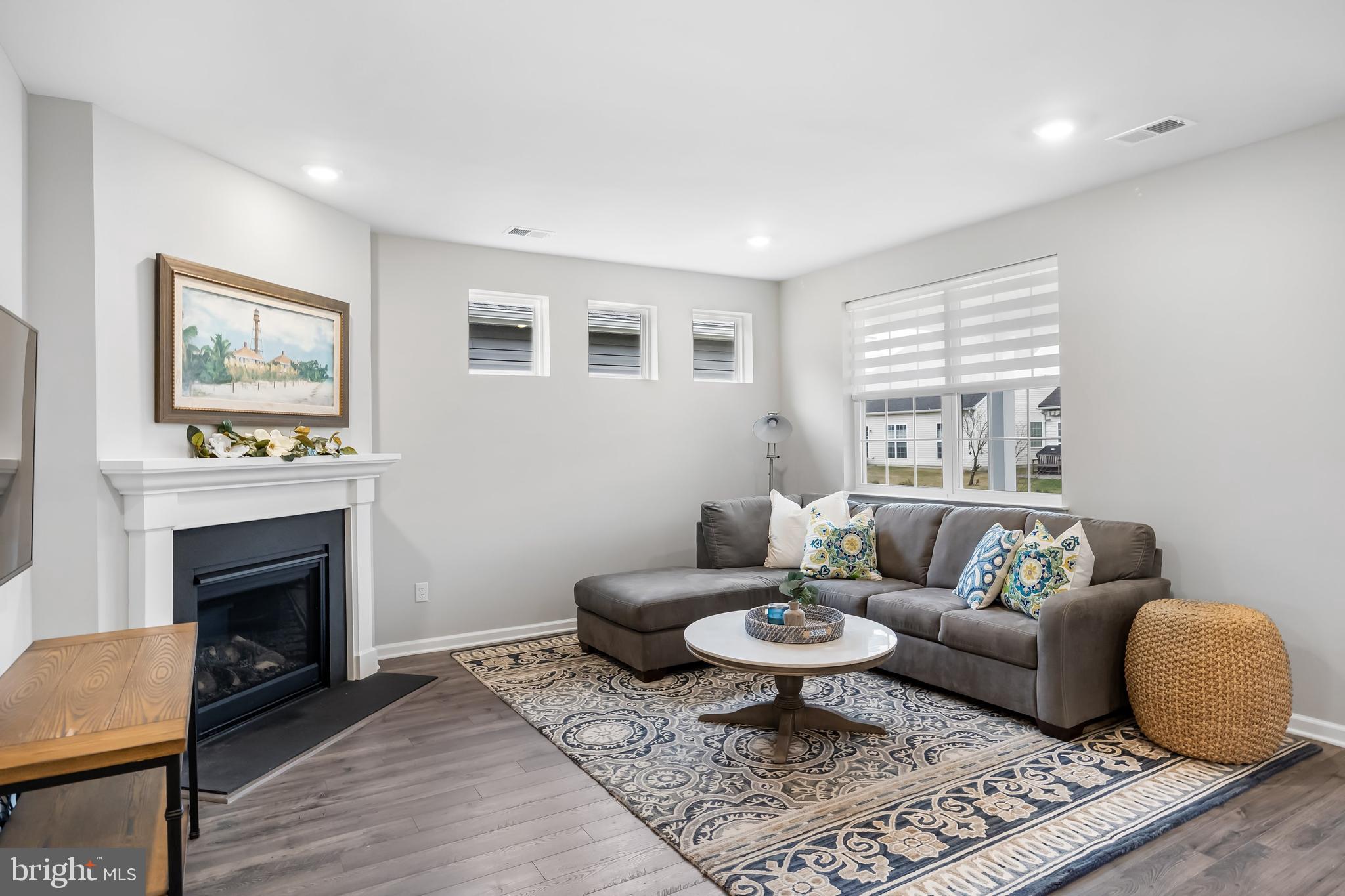 55 Walton Way Delanco, NJ 08075 - Photo 10 of 38 Family Room