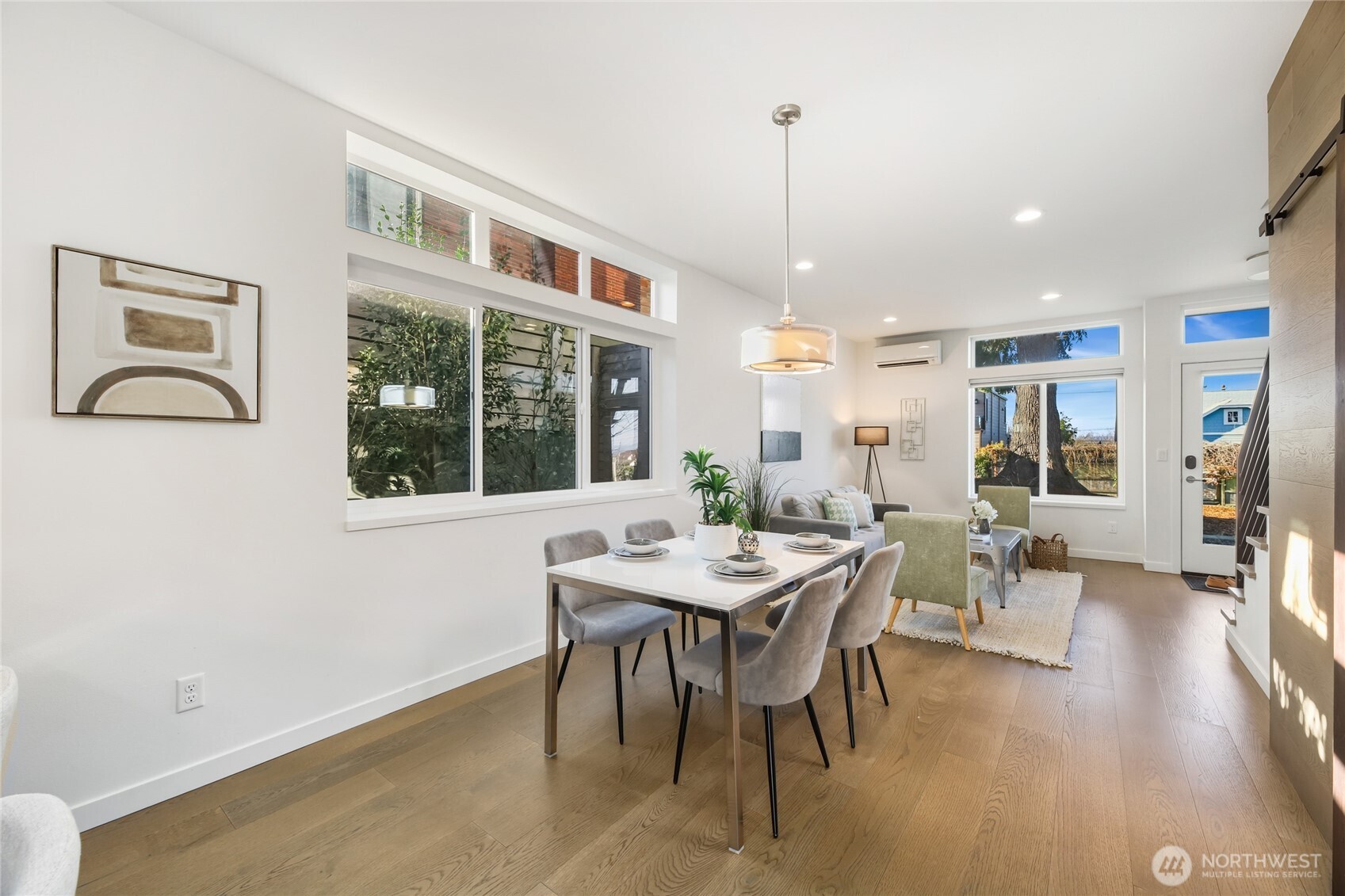 6712 36th Avenue Southwest Seattle, WA 98126 - Photo 7 of 26