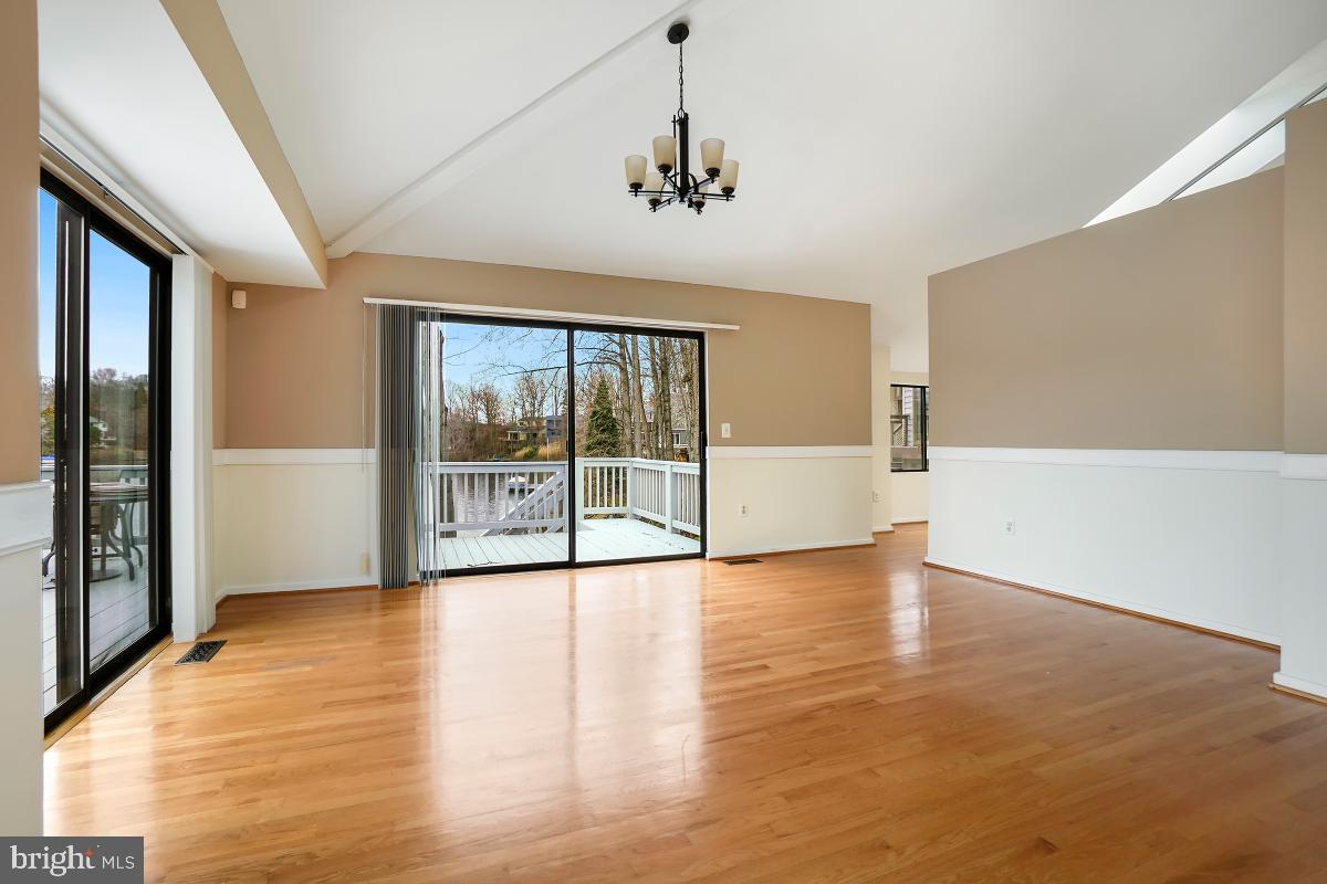 2259 Compass Point Lane Reston, VA 20191 - Photo 14 of 58