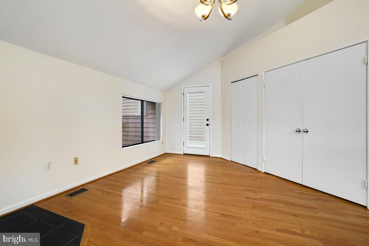 2259 Compass Point Lane Reston, VA 20191 - Photo 25 of 58