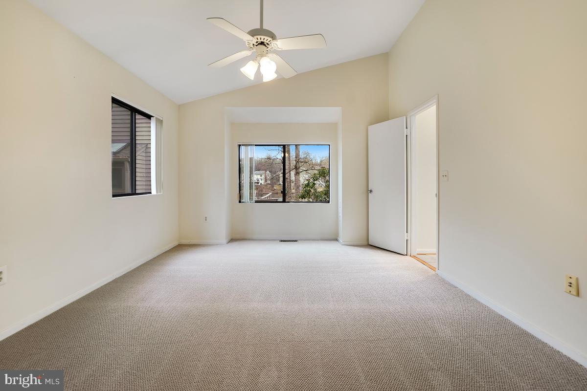 2259 Compass Point Lane Reston, VA 20191 - Photo 31 of 58