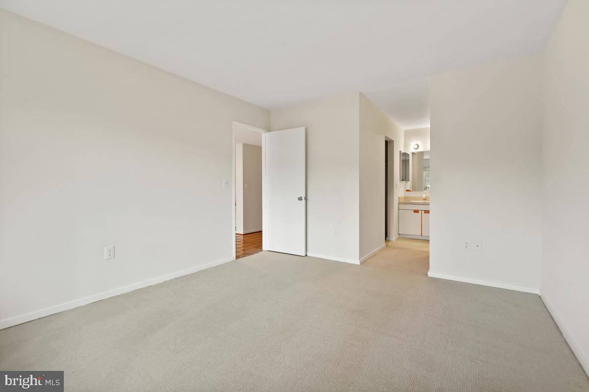 2259 Compass Point Lane Reston, VA 20191 - Photo 42 of 58