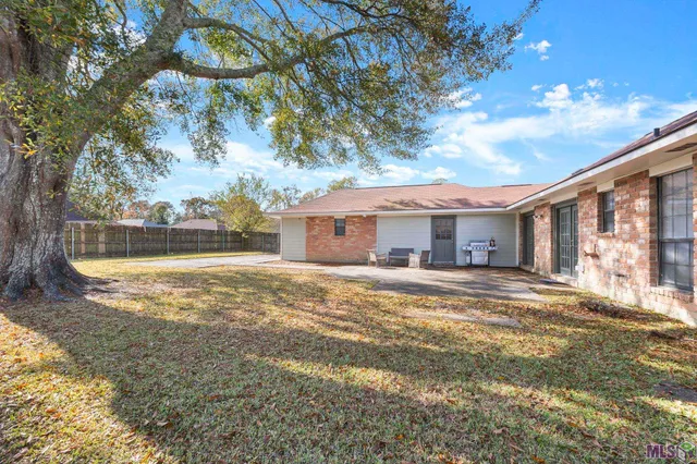 $230,000 | 9722 East Swingalong Avenue, Baton Rouge, LA 70814