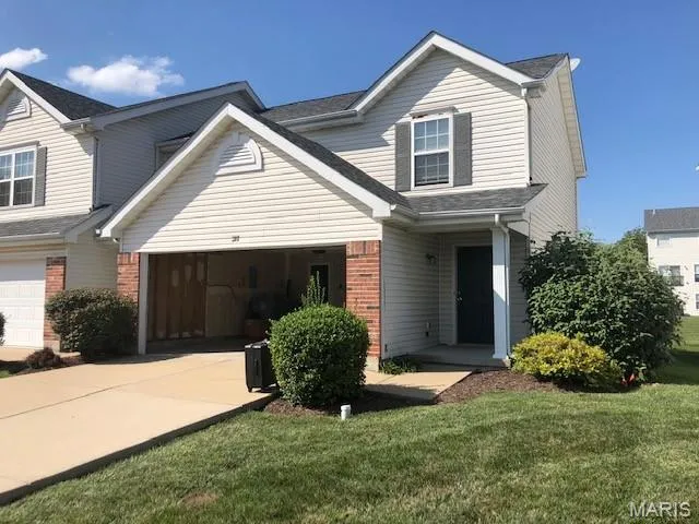 $1,950 | 217 Sword Lily Drive, O'Fallon, MO 63366