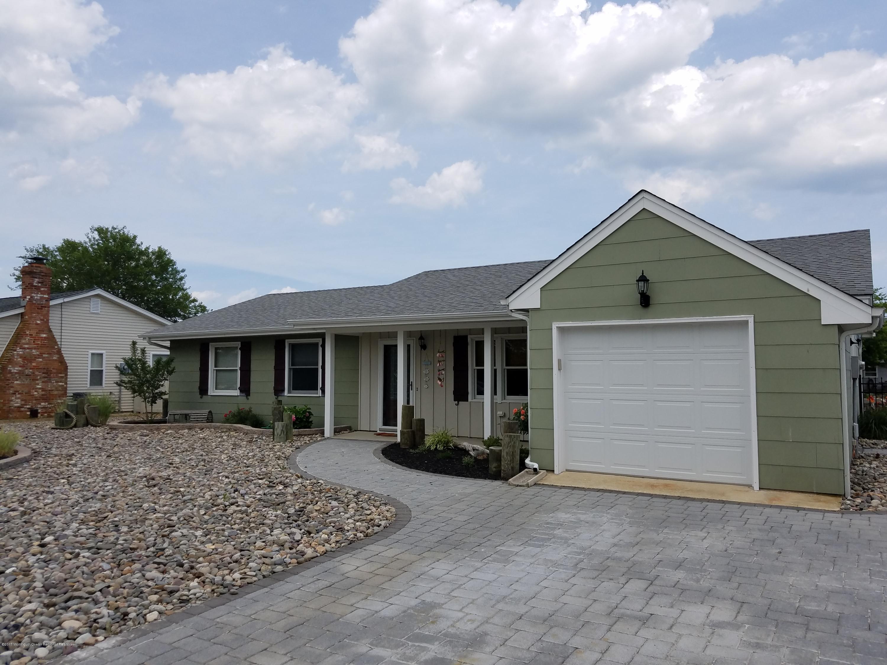 208 Edison Road Barnegat, NJ 08005 - Photo 3 of 21 20170721_135402