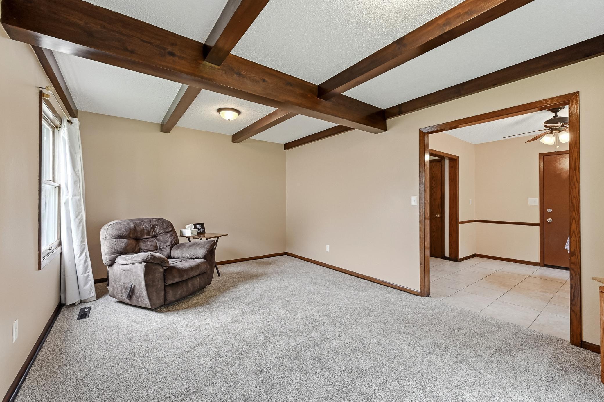 1805 Marvale Avenue Southeast Rochester, MN 55904 - Photo 3 of 25