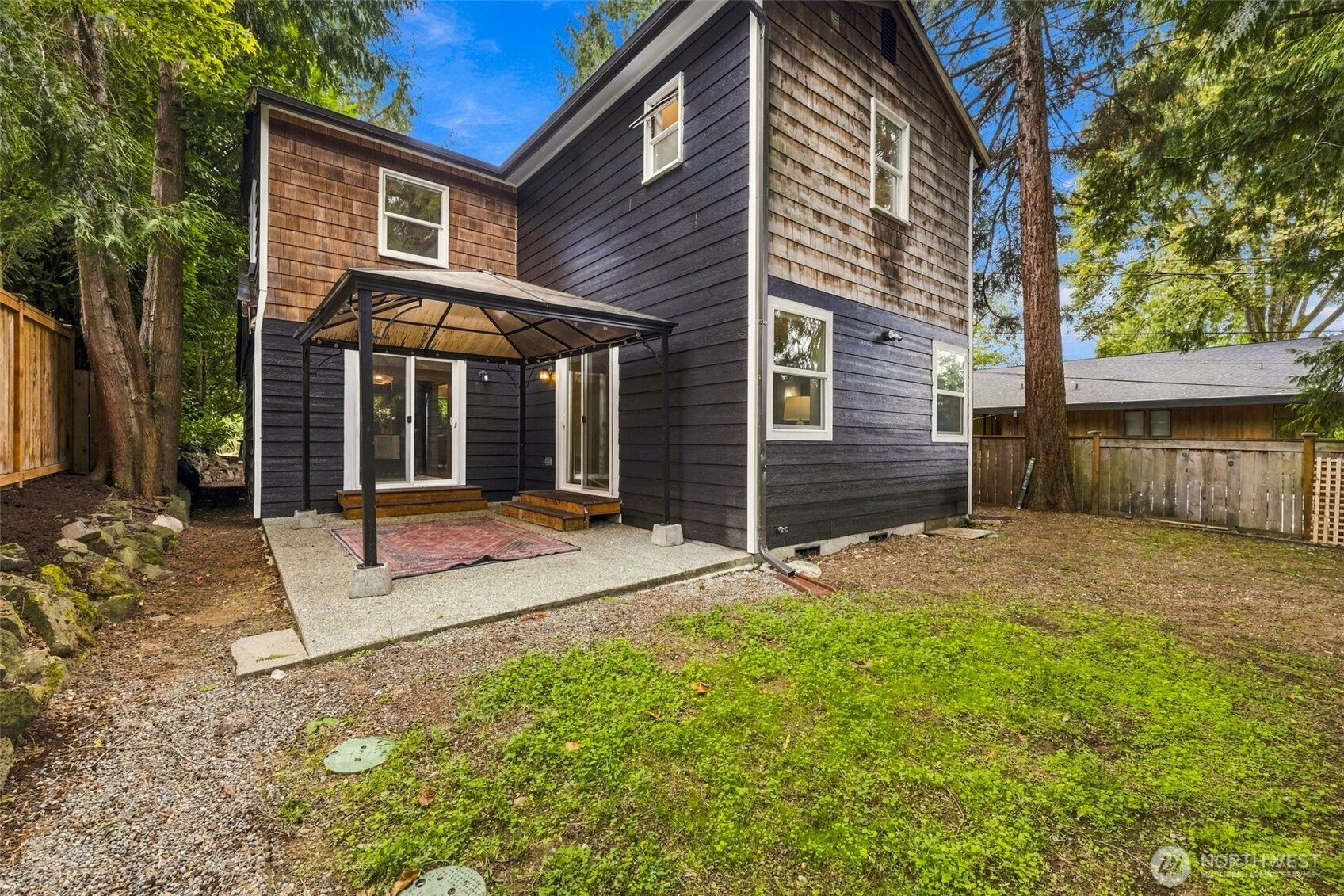 4512 Southwest Director Place Seattle, WA 98136 - Photo 27 of 38 Gallery Image 27