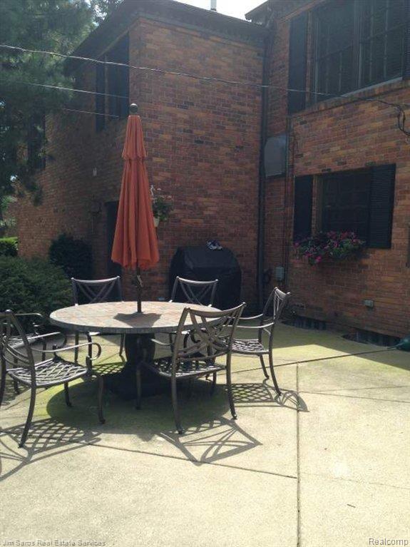 154 Stephens Road Grosse Pointe, MI 48236 - Photo 26 of 27 photo 30.JPG
