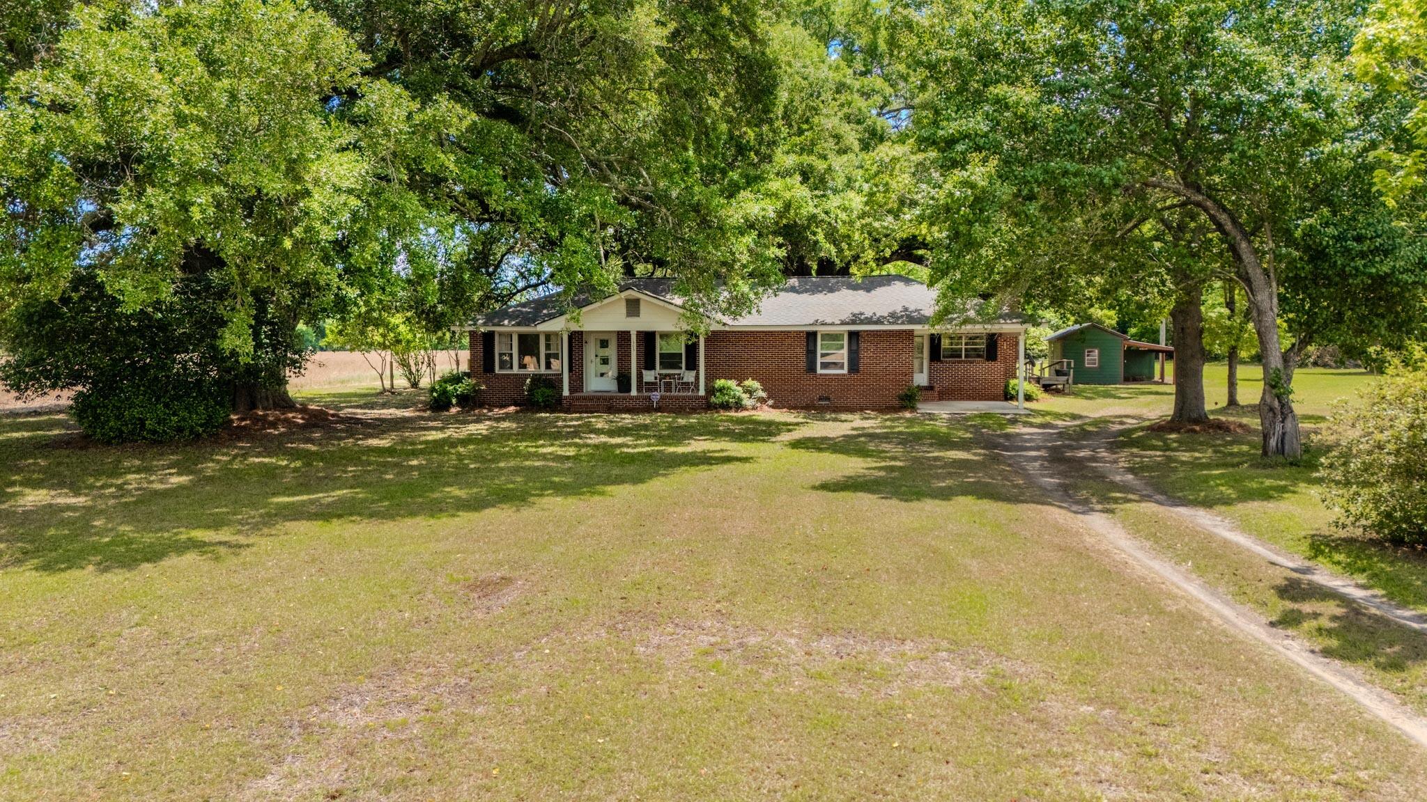 1505 Midway Road Cameron, SC 29030 - Photo 34 of 44 IMG_5892