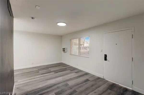 $1,095 | 1922 Fairfield Avenue, Unit 102, Las Vegas, NV 89102
