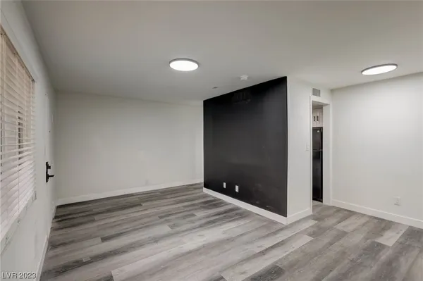 $1,095 | 1922 Fairfield Avenue, Unit 102, Las Vegas, NV 89102