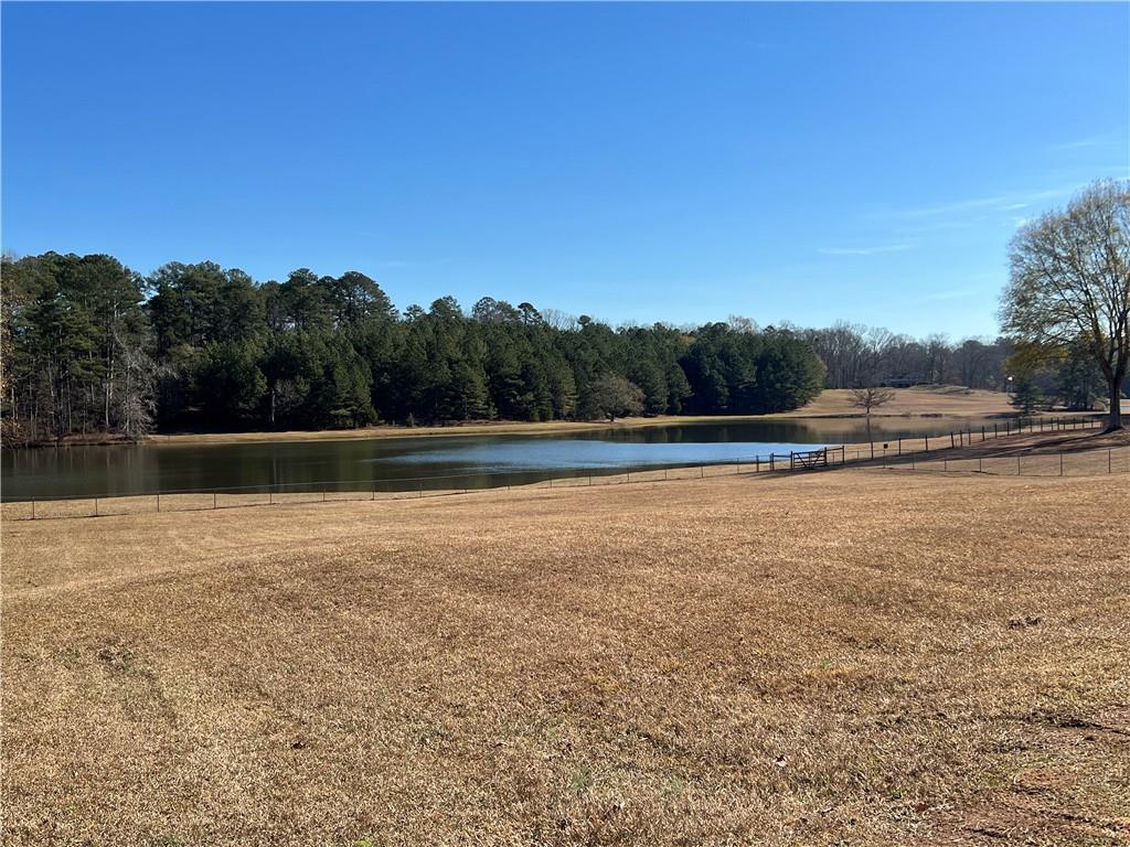 2791 Bonds Lake Road Northwest Conyers, GA 30012 - Photo 11 of 26