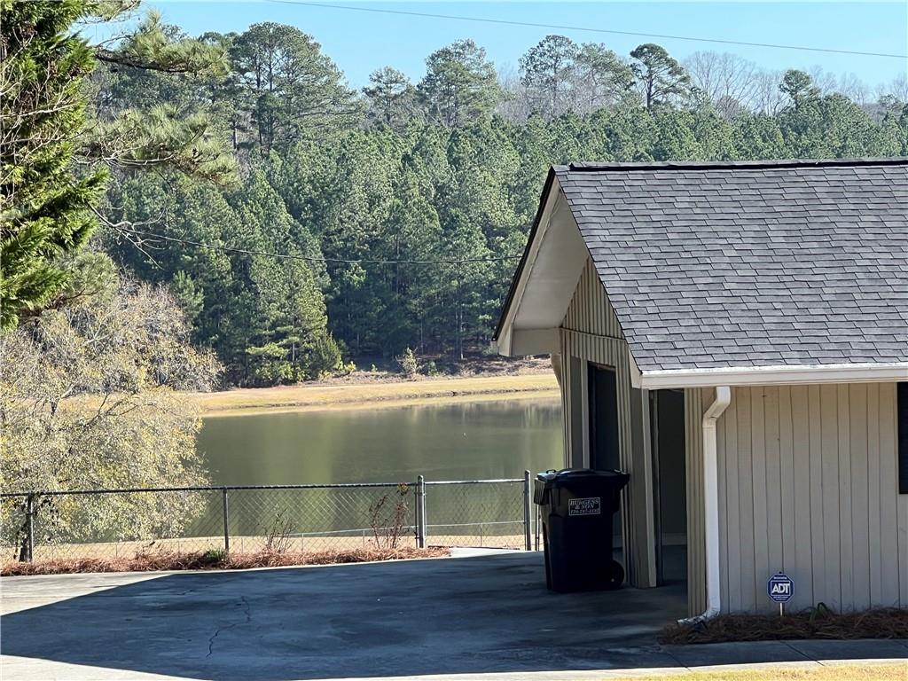 2791 Bonds Lake Road Northwest Conyers, GA 30012 - Photo 5 of 26