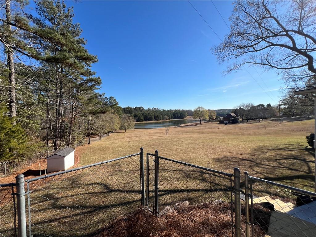 2791 Bonds Lake Road Northwest Conyers, GA 30012 - Photo 9 of 26