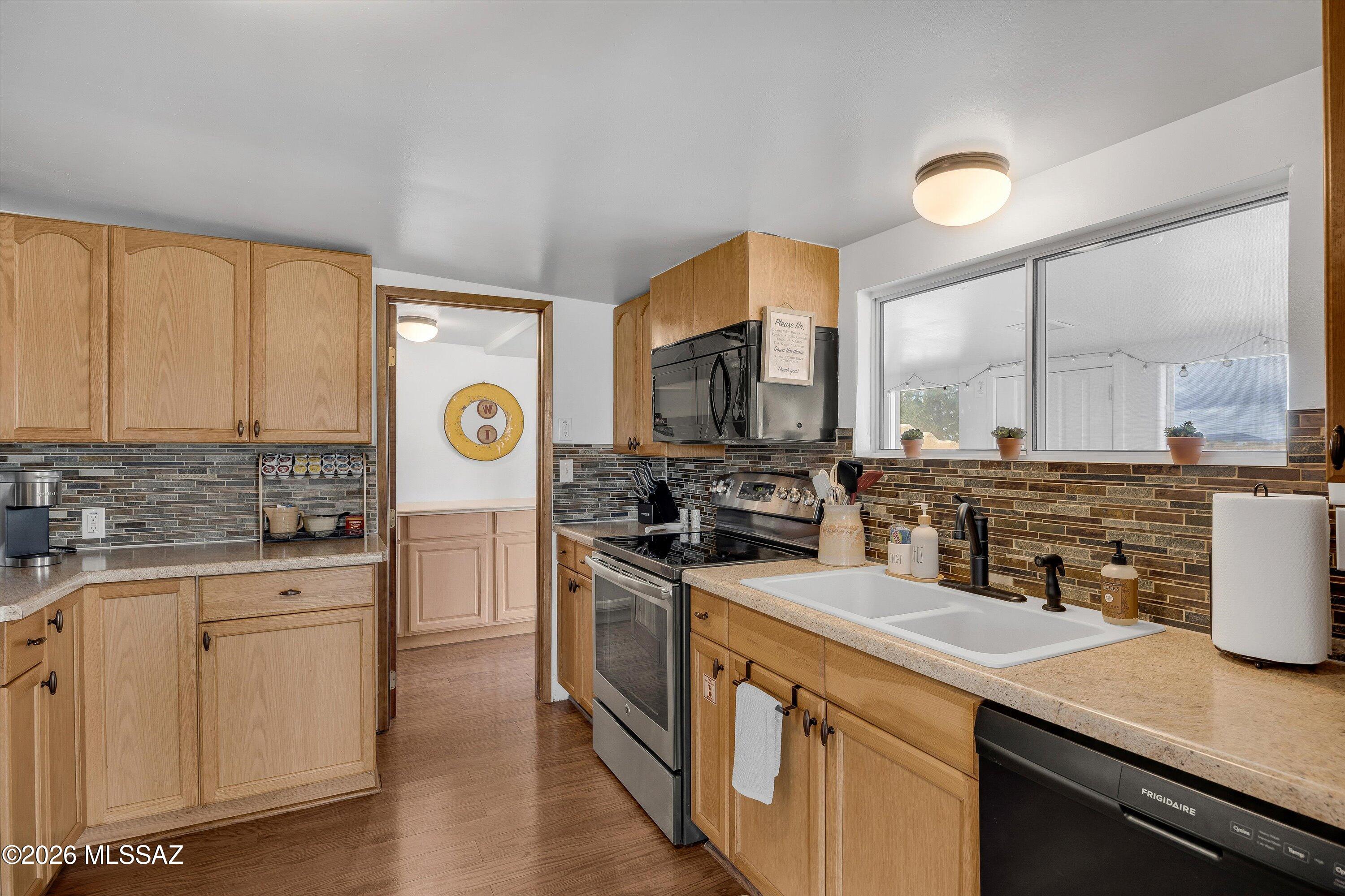 419 Elgin Road Elgin, AZ 85611 - Photo 13 of 27
