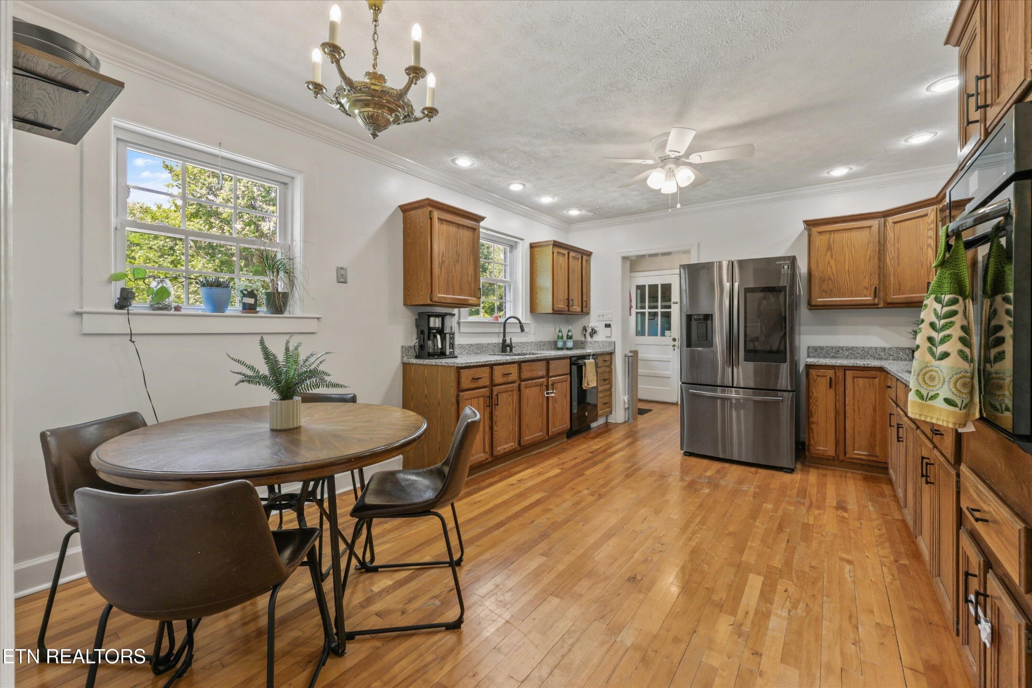 5005 Beverly Road Knoxville, TN 37918 - Photo 7 of 45 Gallery Image 7