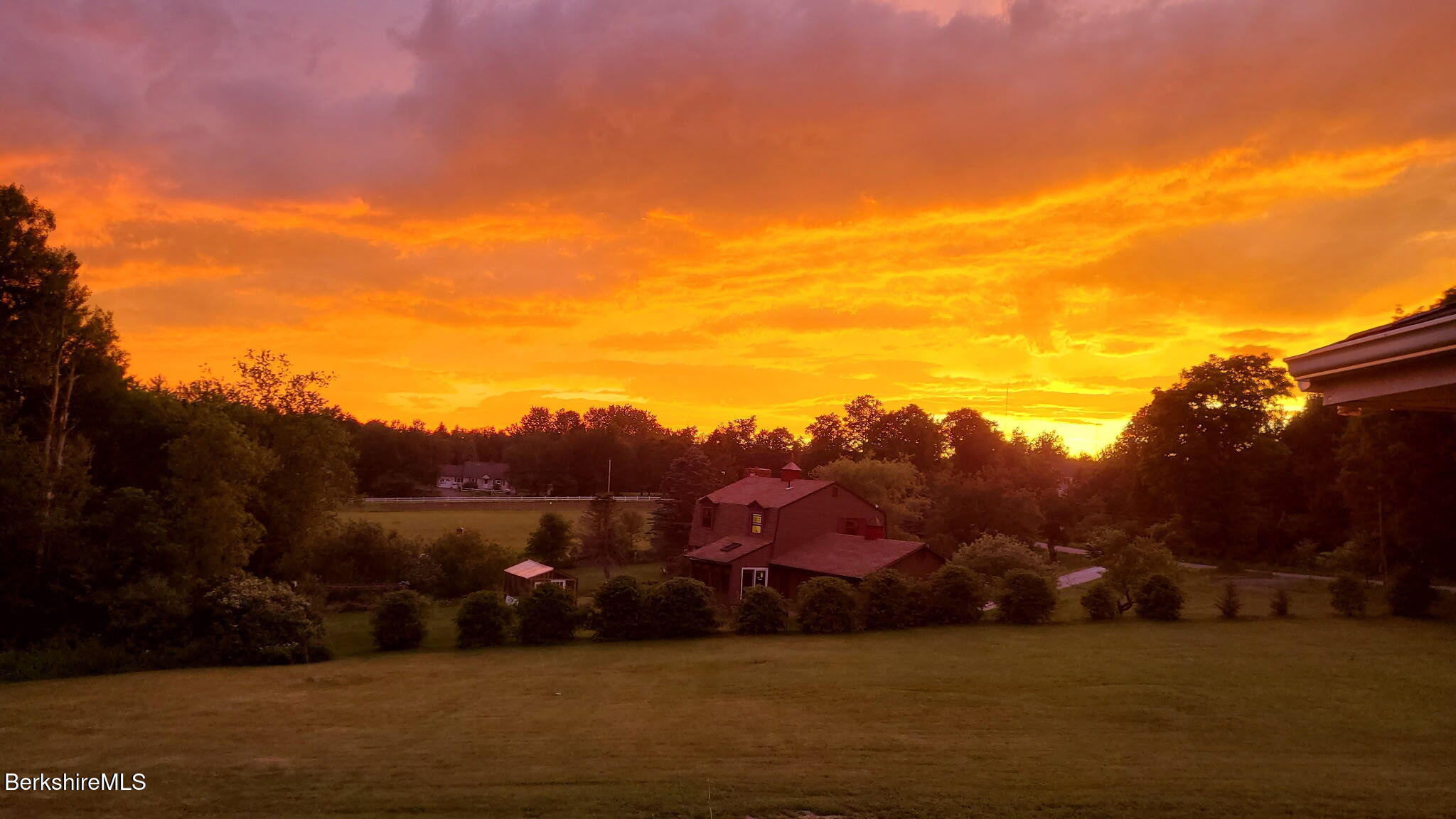 220 East Windsor Road Peru, MA 01235 - Photo 70 of 70 sunsets