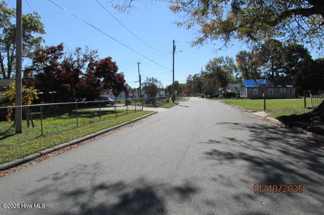 108 High Street Lumberton, NC 28358 - Photo 7 of 17 IMG_0348