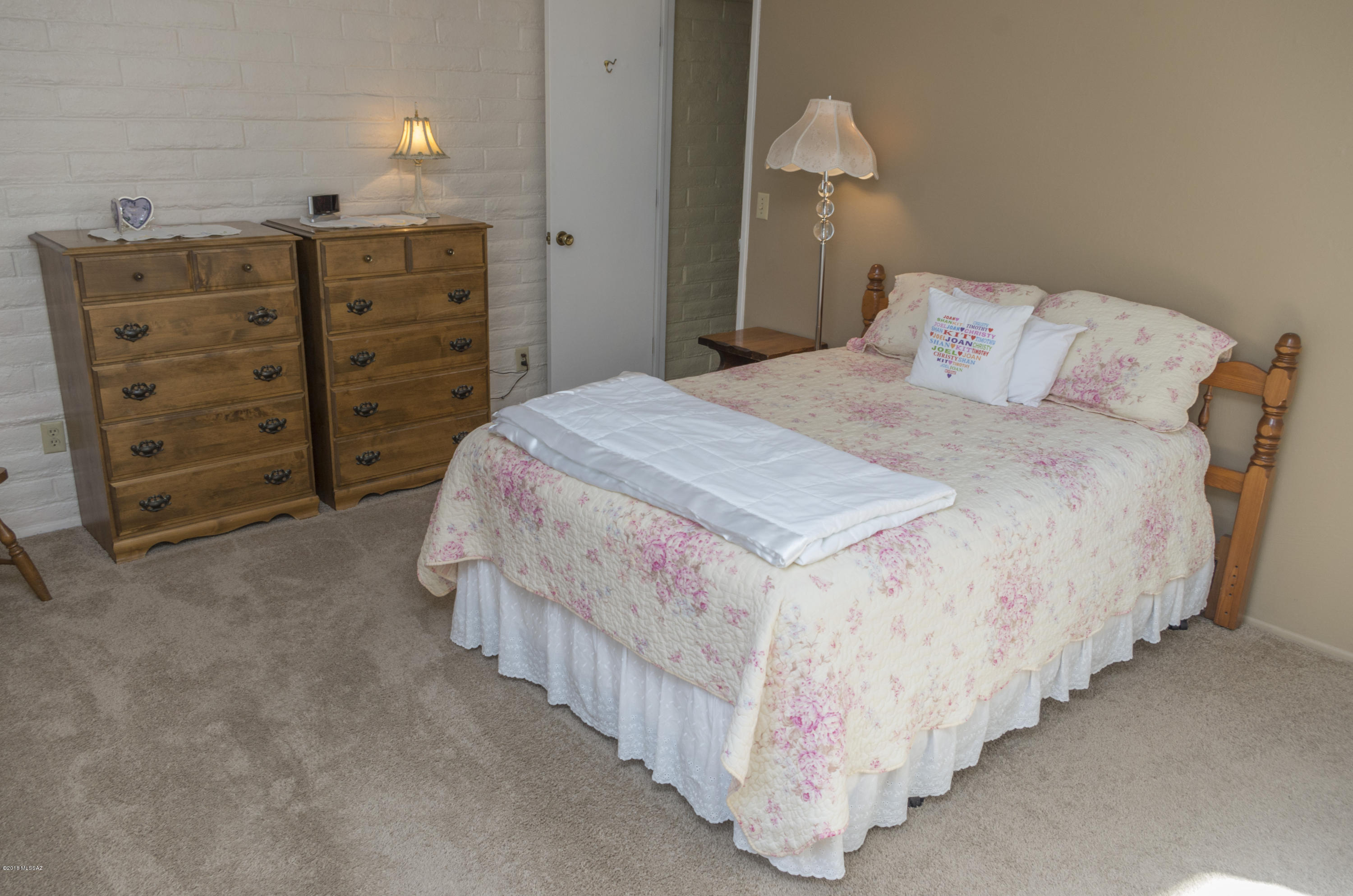 716 West Roller Coaster Road Tucson, AZ 85704 - Photo 13 of 49 Gallery Image 13