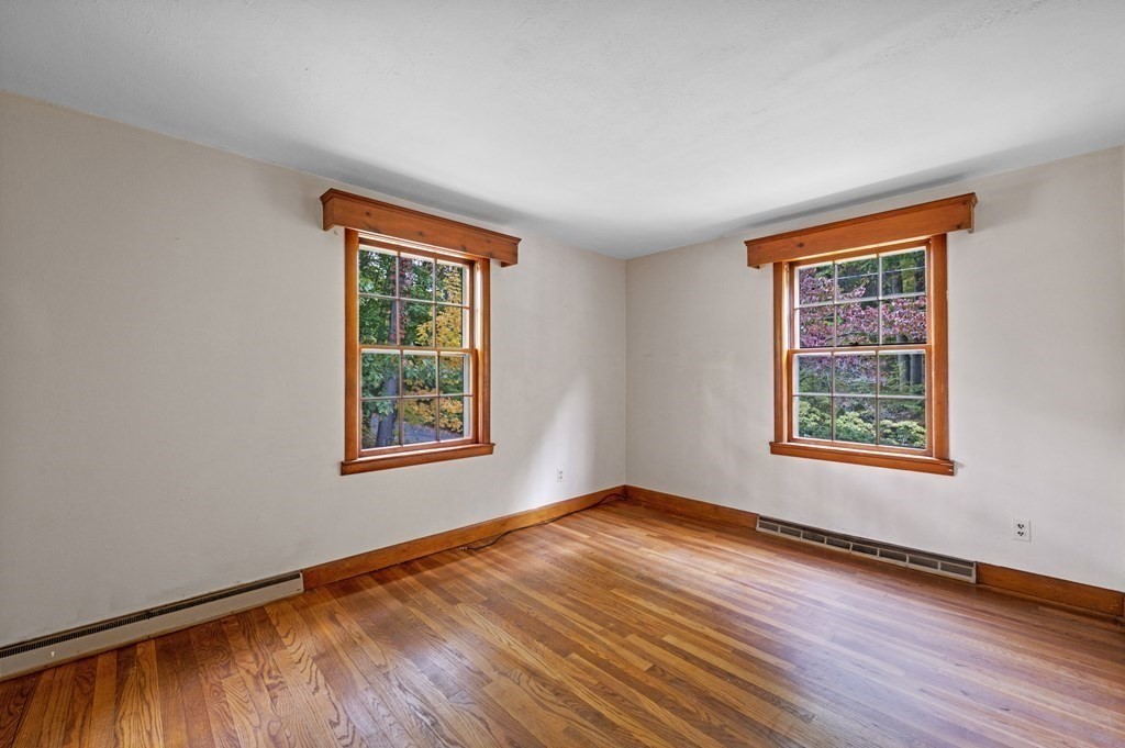 63 Russell Road Wellesley, MA 02482 - Photo 15 of 39 Gallery Image 15