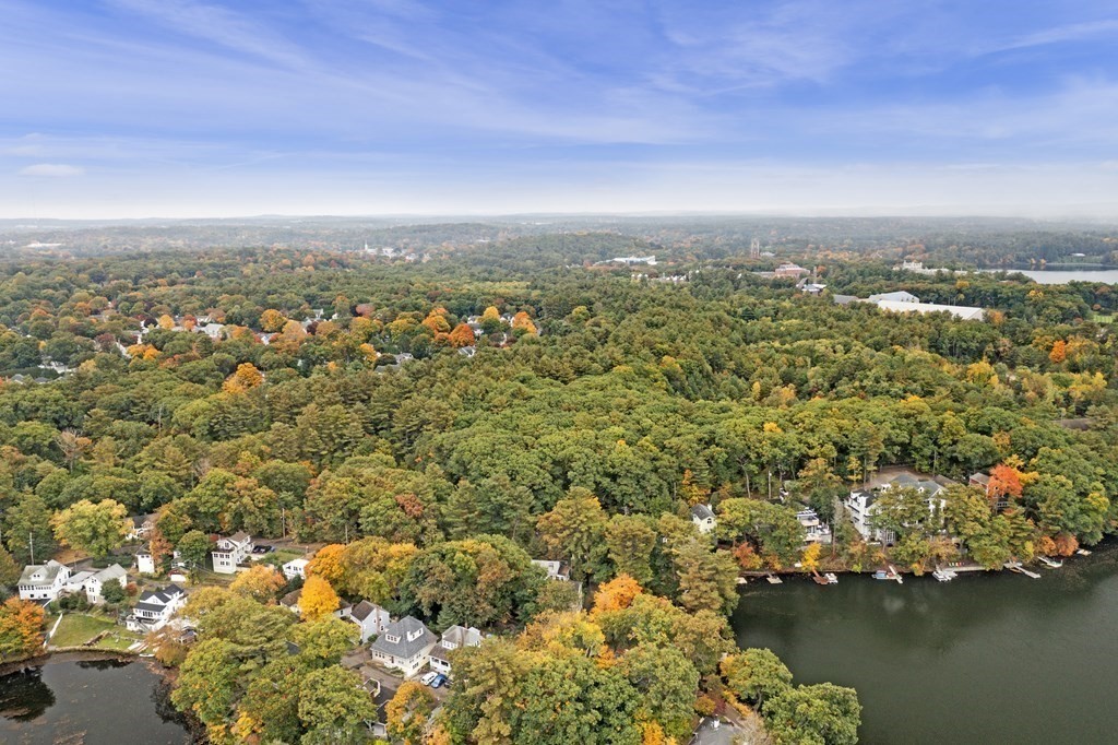 63 Russell Road Wellesley, MA 02482 - Photo 34 of 39 Gallery Image 34