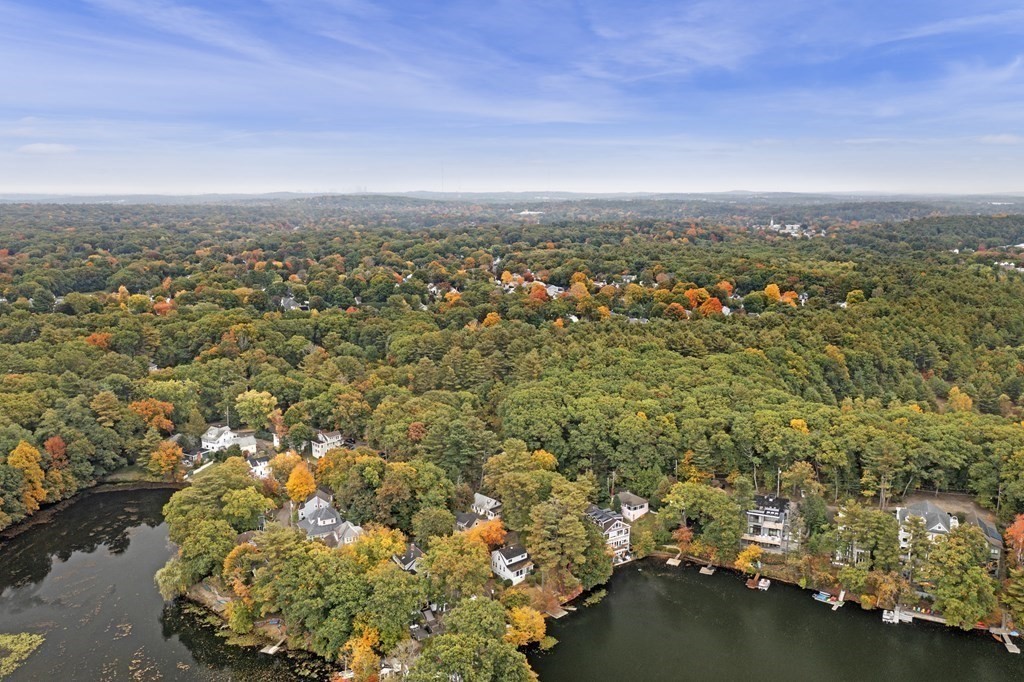 63 Russell Road Wellesley, MA 02482 - Photo 35 of 39 Gallery Image 35