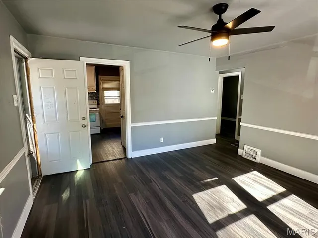 $1,275 | 7121 Lamont Drive, Flordell Hills, MO 63136