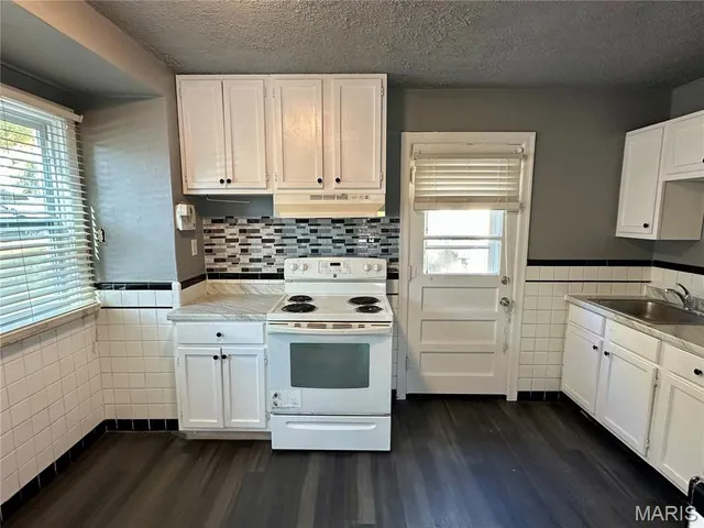 $1,275 | 7121 Lamont Drive, Flordell Hills, MO 63136