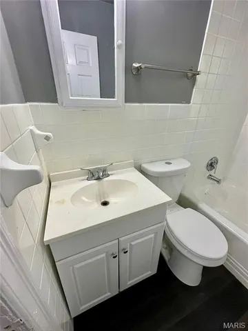 $1,275 | 7121 Lamont Drive, Flordell Hills, MO 63136