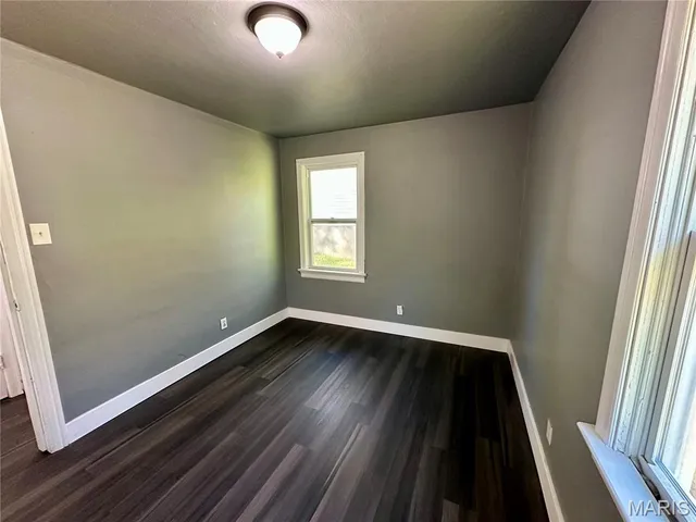 $1,275 | 7121 Lamont Drive, Flordell Hills, MO 63136