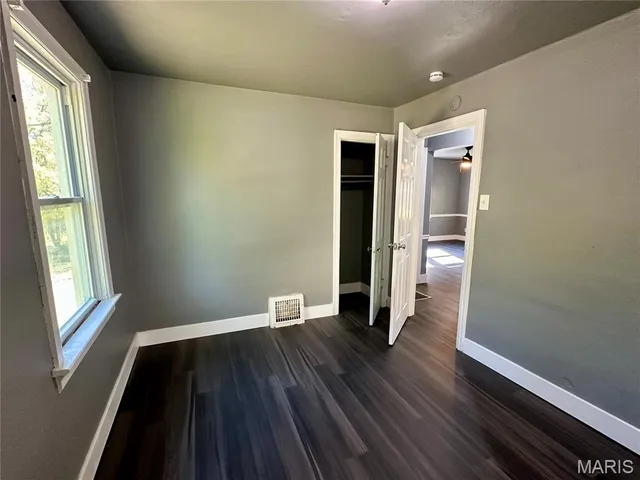 $1,275 | 7121 Lamont Drive, Flordell Hills, MO 63136