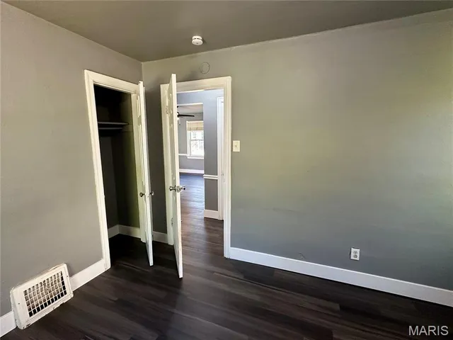 $1,275 | 7121 Lamont Drive, Flordell Hills, MO 63136