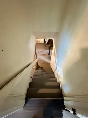 $1,275 | 7121 Lamont Drive, Flordell Hills, MO 63136