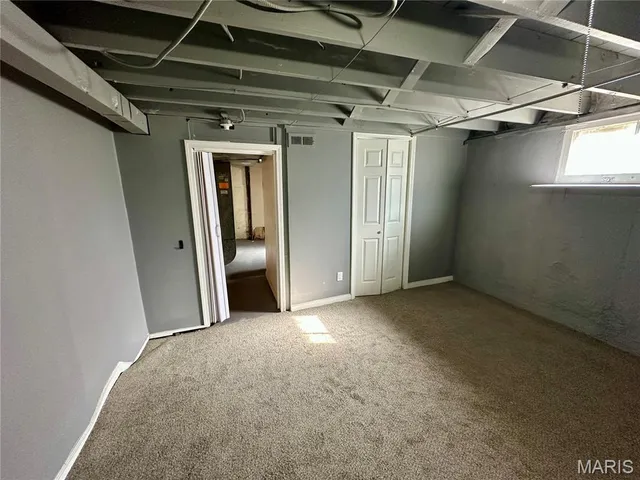 $1,275 | 7121 Lamont Drive, Flordell Hills, MO 63136