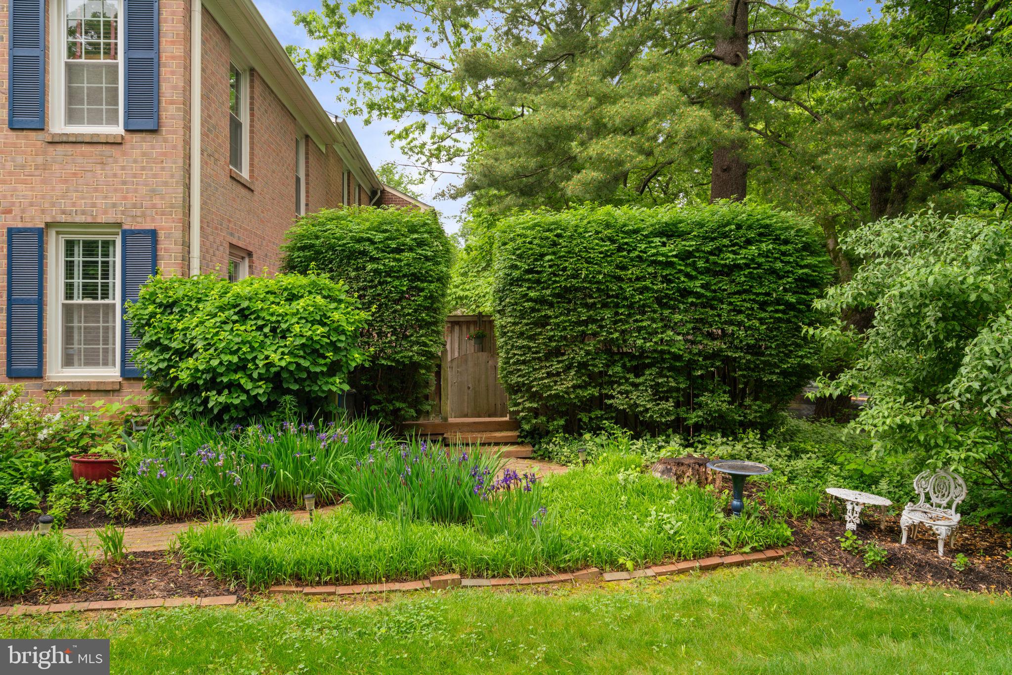 2375 Albot Road Reston, VA 20191 - Photo 7 of 63 Side entrance to the deck and gardens
